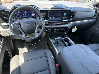 2025 Chevrolet 1500 Crew Cab, $66795.0. Photo 8