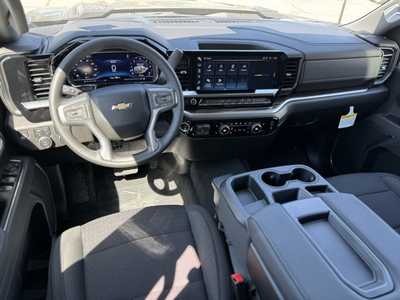 2025 Chevrolet 3500 Crew Cab, $58910.0. Photo 8