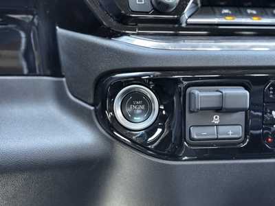 2024 Chevrolet 1500 Crew Cab, $56990. Photo 9