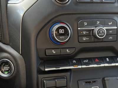 2020 Chevrolet 1500 Crew Cab, $27489. Photo 11