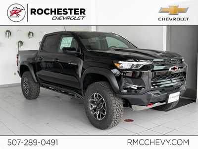 2025 Chevrolet Colorado Crew Cab, $51270.0. Photo 1