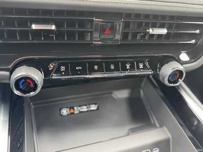 2025 Chevrolet Tahoe, $76095.0. Photo 10