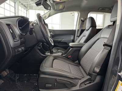 2017 Chevrolet Colorado Crew Cab, $22890. Photo 4