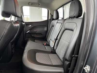 2017 Chevrolet Colorado Crew Cab, $22890. Photo 5