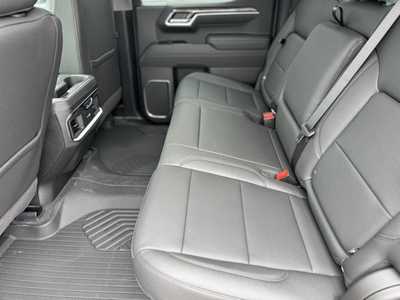 2025 Chevrolet 1500 Crew Cab, $60280.0. Photo 7