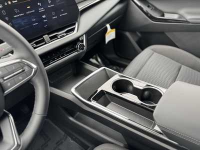 2025 Chevrolet Equinox, $31995.0. Photo 10