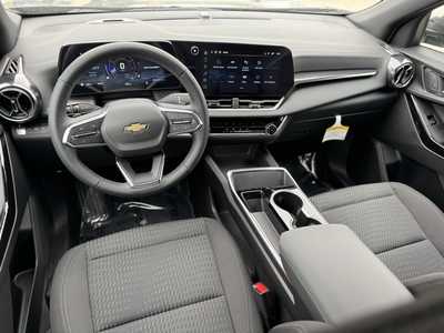 2025 Chevrolet Equinox, $31995.0. Photo 6