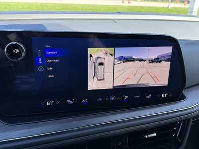 2025 Chevrolet Suburban, $73680.0. Photo 4