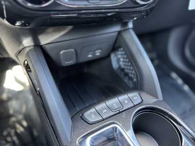 2025 Chevrolet TrailBlazer, $30385.0. Photo 8