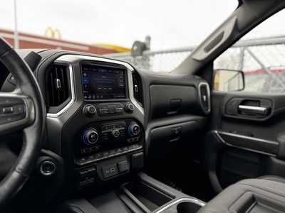2020 Chevrolet 1500 Crew Cab, $38995. Photo 9