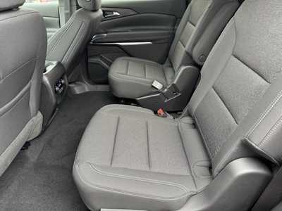 2025 Chevrolet Traverse, $44695.0. Photo 6