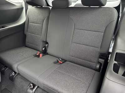 2025 Chevrolet Traverse, $44695.0. Photo 7