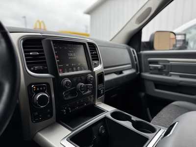 2015 RAM 1500 Crew Cab, $16494. Photo 9
