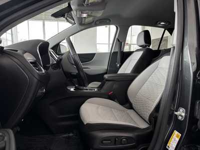 2018 Chevrolet Equinox, $12995. Photo 4