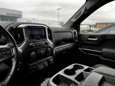 2019 Chevrolet 1500 Crew Cab, $28995. Photo 8