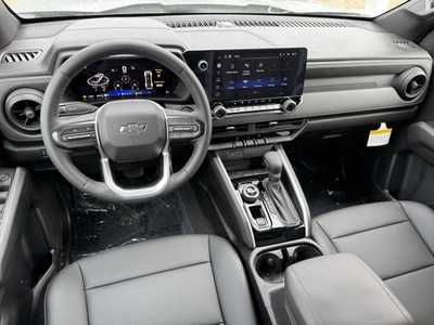 2025 Chevrolet Colorado Crew Cab, $43865.0. Photo 6