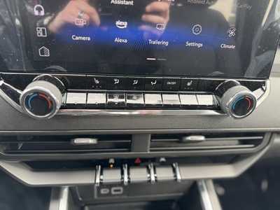 2025 Chevrolet Colorado Crew Cab, $43865.0. Photo 8