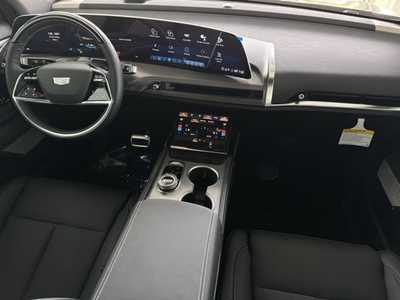2026 Cadillac VISTIQ, $79715.0. Photo 2