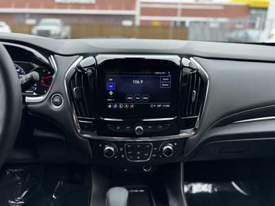 2023 Chevrolet Traverse, $43295. Photo 10