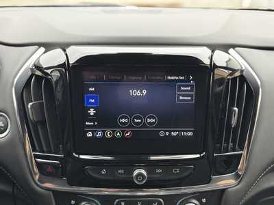 2023 Chevrolet Traverse, $43295. Photo 2