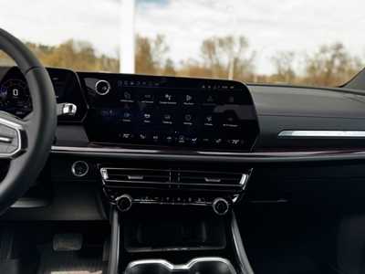 2025 Chevrolet Traverse, $. Photo 9