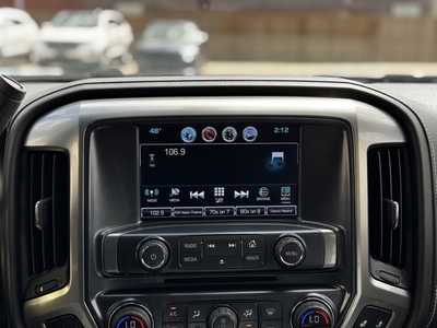 2018 Chevrolet 1500 Ext Cab, $25998. Photo 2