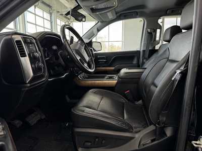 2018 Chevrolet 1500 Ext Cab, $25998. Photo 4