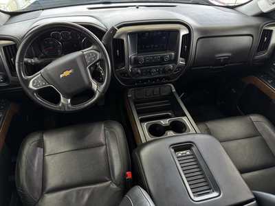 2018 Chevrolet 1500 Ext Cab, $25998. Photo 6