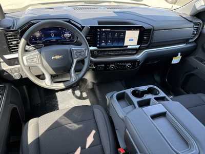2025 Chevrolet 1500 Crew Cab, $54870.0. Photo 8