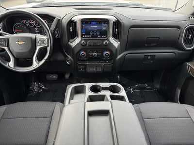 2021 Chevrolet 3500 Crew Cab, $45495. Photo 2