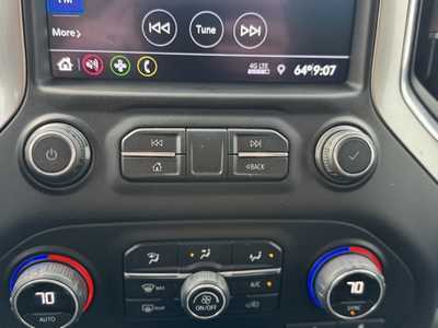 2021 Chevrolet 3500 Crew Cab, $45495. Photo 9