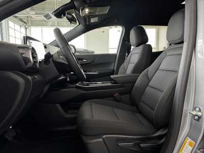 2025 Chevrolet Equinox, $27999.0. Photo 4