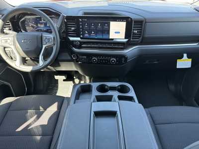 2025 Chevrolet 1500 Crew Cab, $55765.0. Photo 2