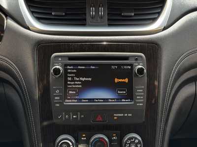 2015 Chevrolet Traverse, $12995. Photo 2