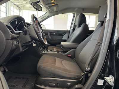 2015 Chevrolet Traverse, $12995. Photo 4
