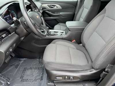 2022 Chevrolet Traverse, $33897. Photo 4