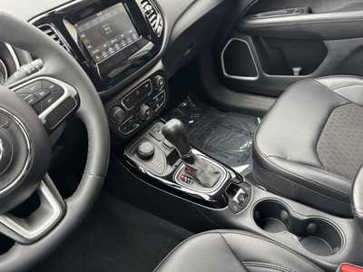 2021 Jeep Compass, $20695. Photo 11
