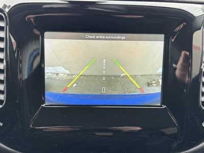 2021 Jeep Compass, $20695. Photo 4