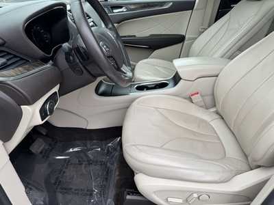 2017 Lincoln MKC, $18475. Photo 6
