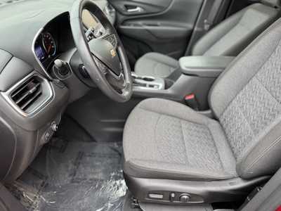 2022 Chevrolet Equinox, $23495. Photo 4