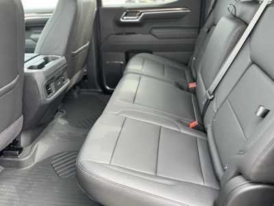 2025 Chevrolet 1500 Crew Cab, $64170.0. Photo 6