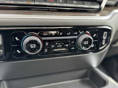 2025 Chevrolet 1500 Crew Cab, $64170.0. Photo 9