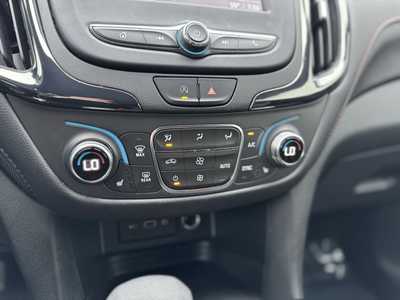 2022 Chevrolet Equinox, $26685. Photo 9