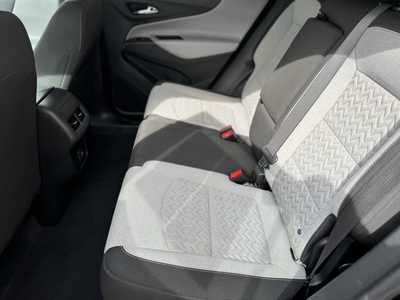 2022 Chevrolet Equinox, $22998. Photo 6