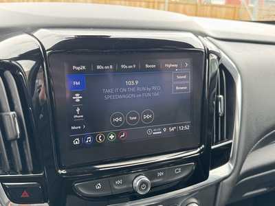 2023 Chevrolet Traverse, $36885. Photo 3