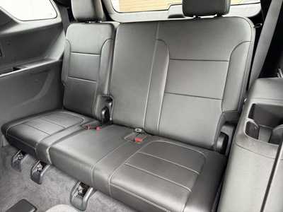 2023 Chevrolet Traverse, $36885. Photo 7