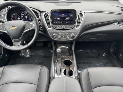 2020 Chevrolet Malibu, $21198. Photo 2