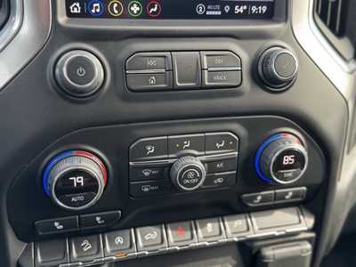 2021 Chevrolet 1500 Crew Cab, $29498. Photo 9