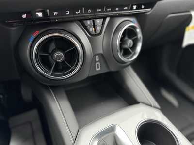 2025 Chevrolet Blazer, $39940.0. Photo 11
