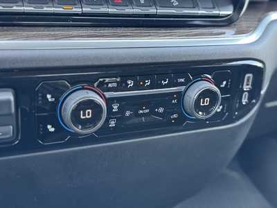 2025 Chevrolet 1500 Crew Cab, $54570.0. Photo 10